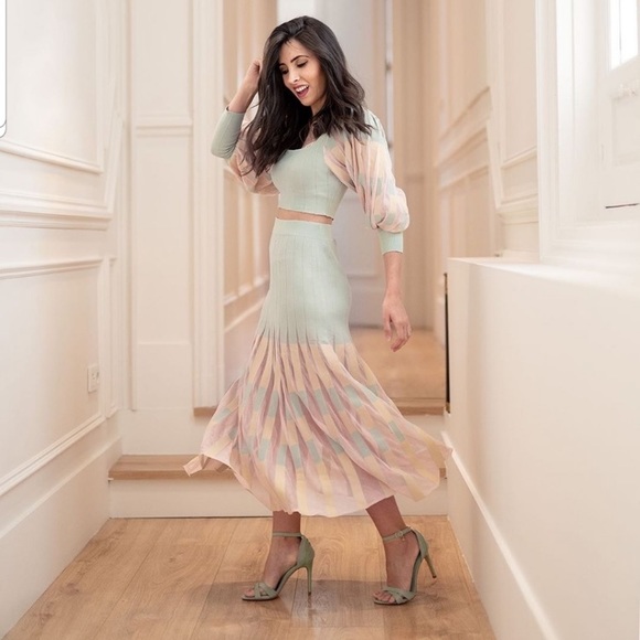 NWT Zara pleated knit skirt - Picture 9 of 14